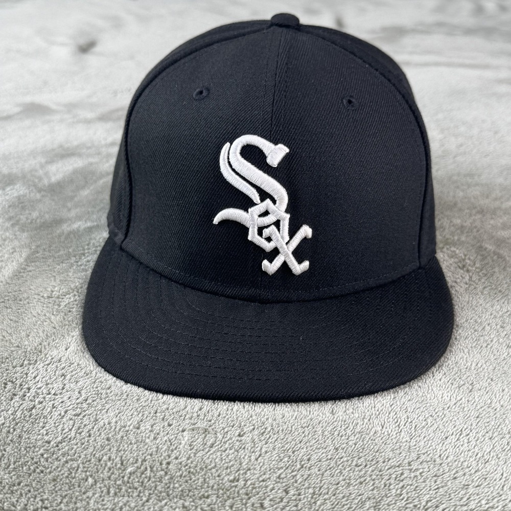New Era Chicago White Sox Hat Cap Fitted Mens 7 5/8 Black MLB 59FIFTY On Field